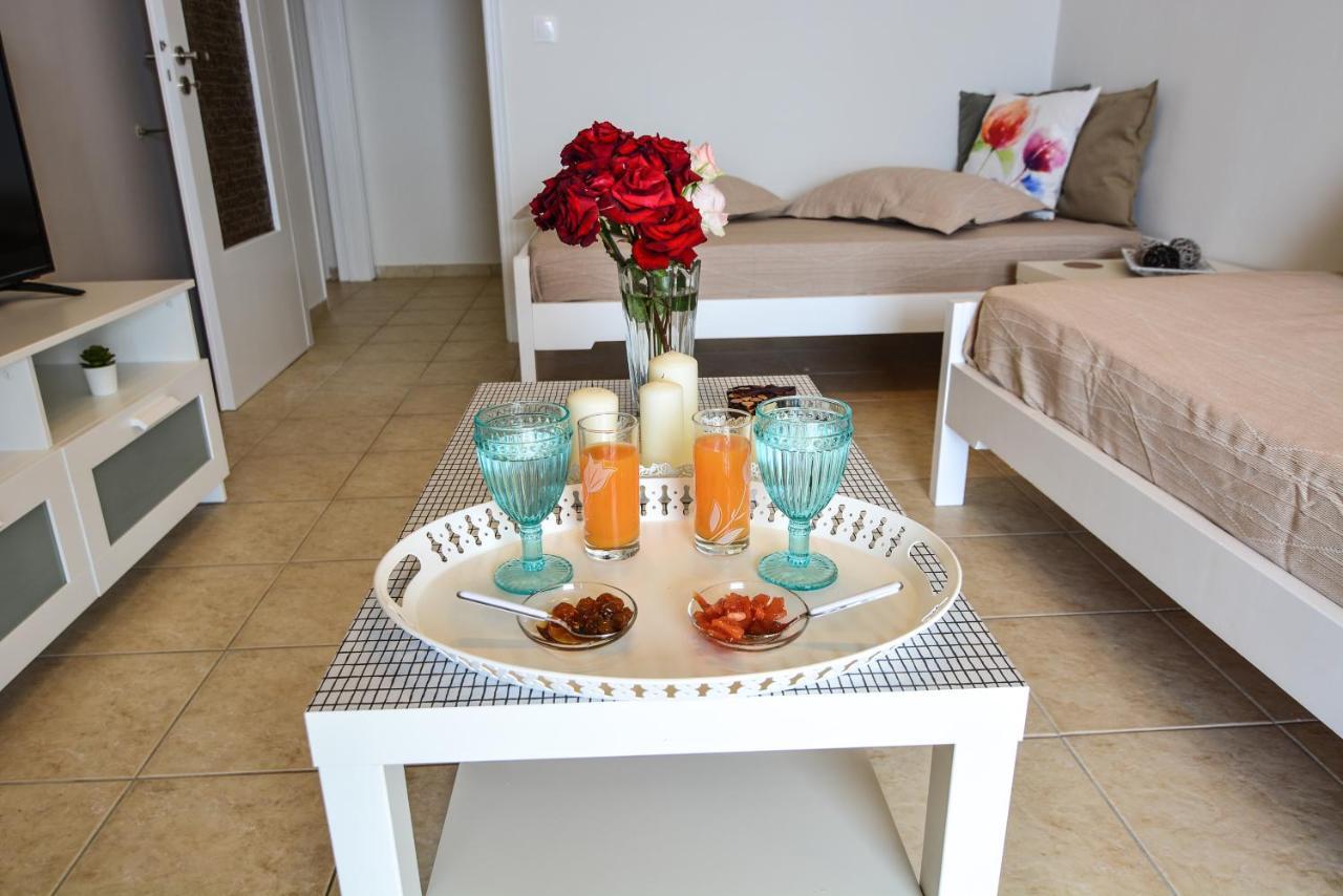 Olea Apartments Ксилокастрон Екстер'єр фото