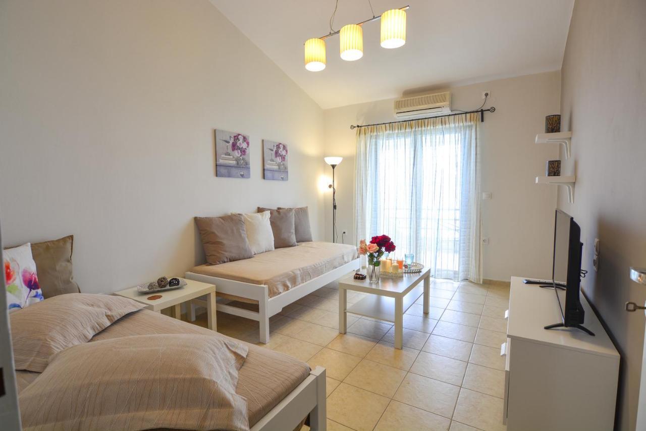 Olea Apartments Ксилокастрон Екстер'єр фото