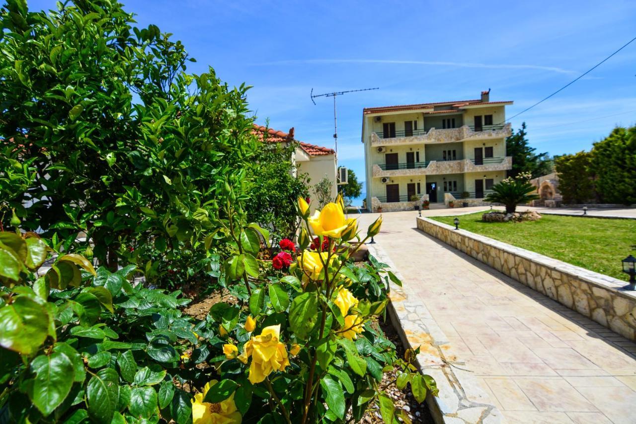 Olea Apartments Ксилокастрон Екстер'єр фото